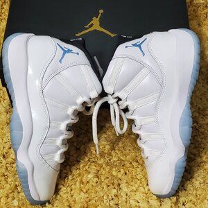 Nike Air Jordan 11 Retro (GS) 'White/Legend Blue-BlacK' Youth Size 3.5Y